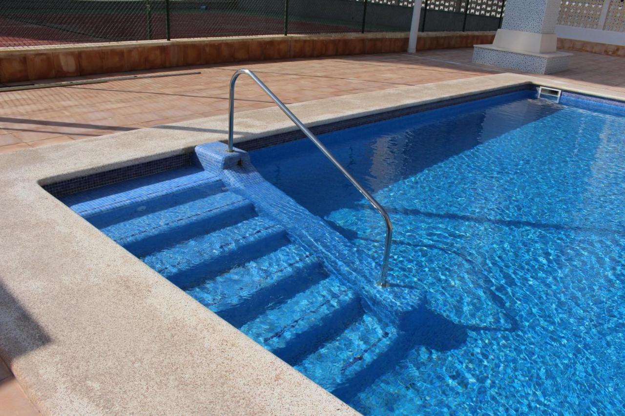 Apartamento Arenales Ареналес дел Сол Екстериор снимка