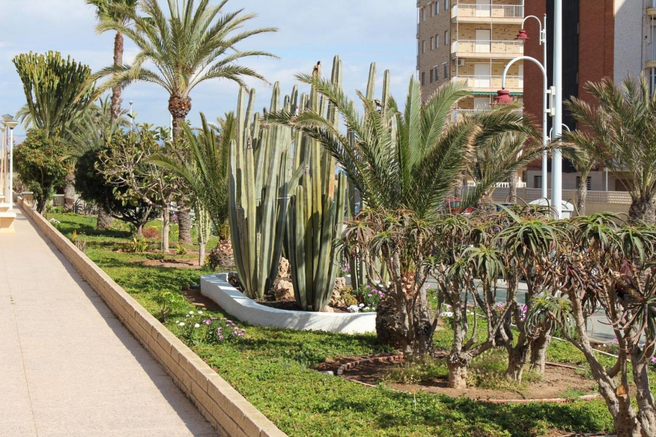 Apartamento Arenales Ареналес дел Сол Екстериор снимка